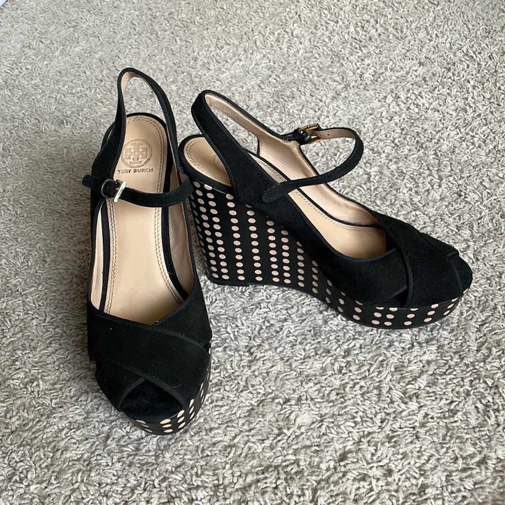 Tory Burch wedge pump